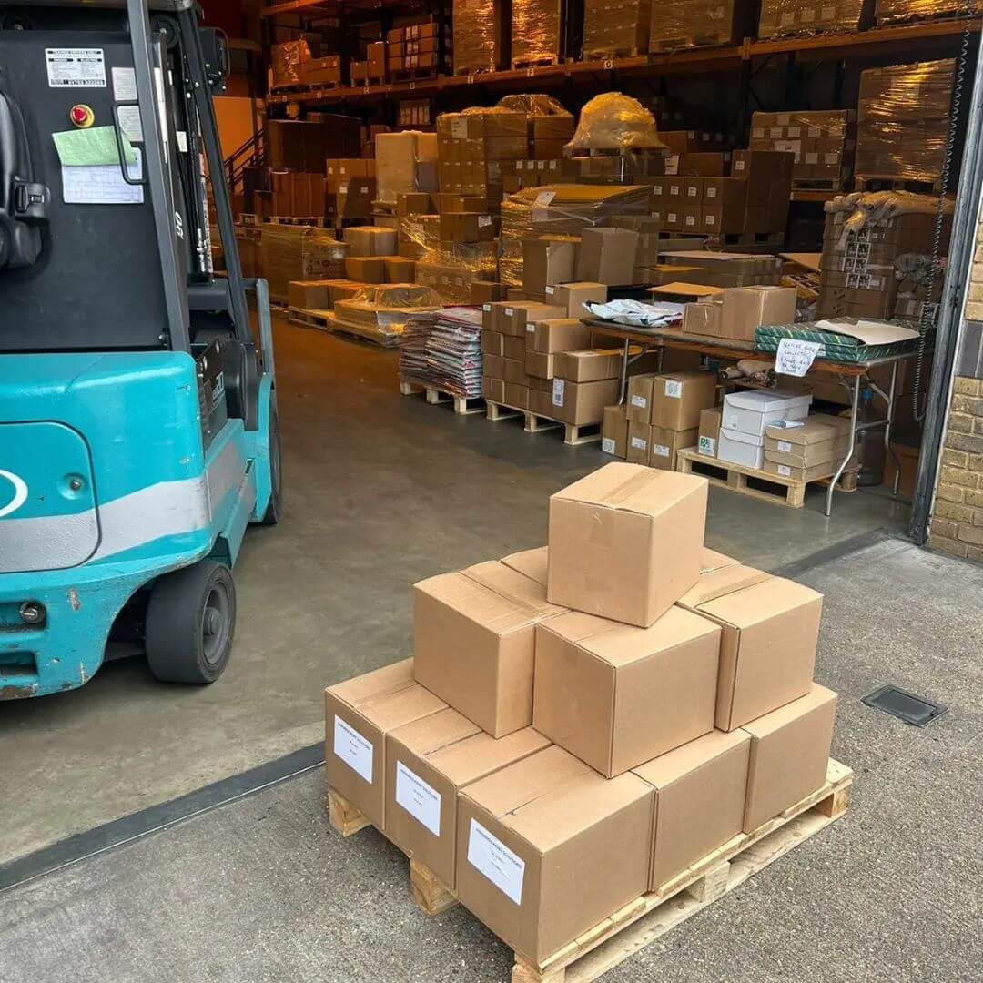 343428432_768889694630350_5491857524155286640_n Courier Services